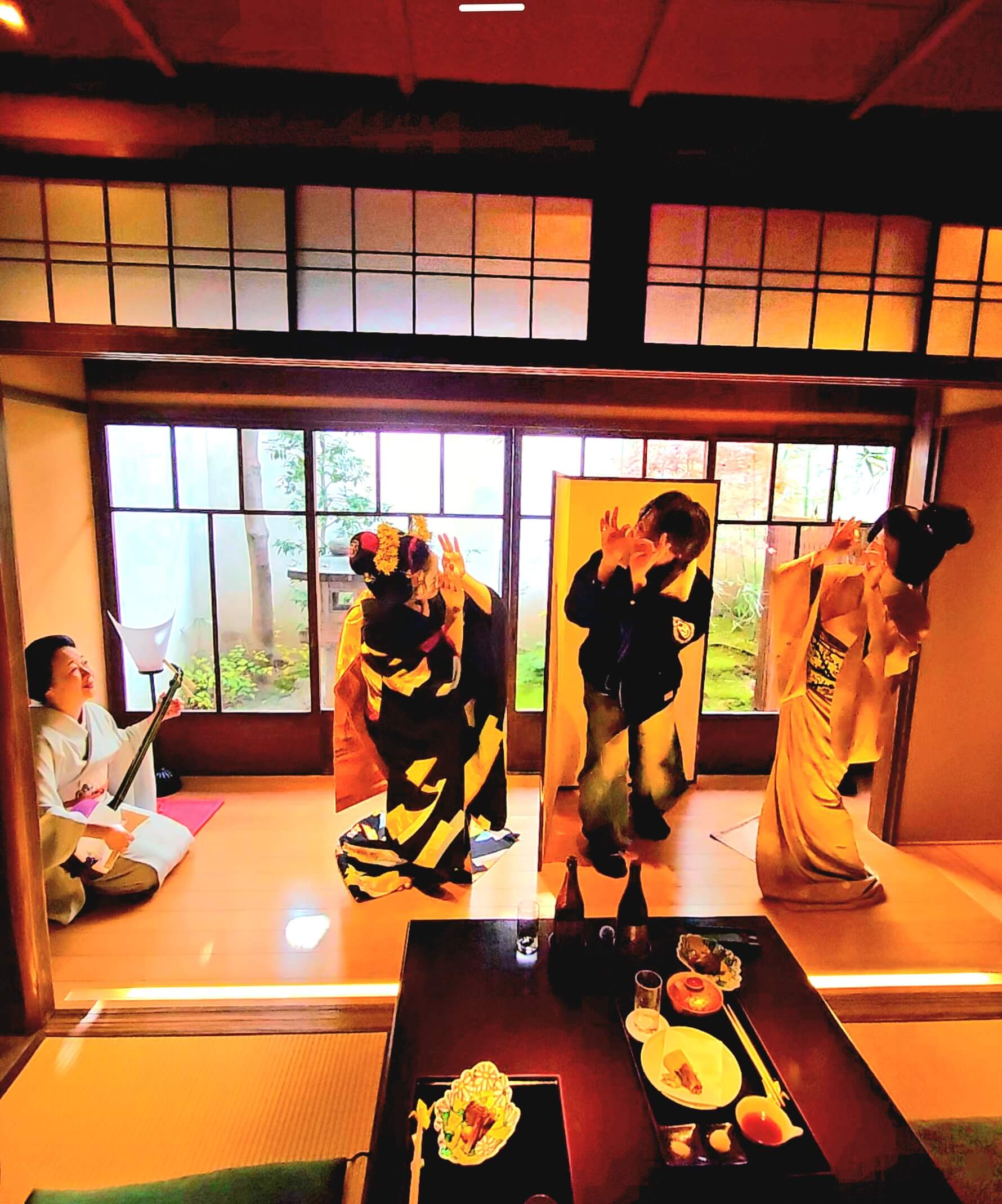 ② 舞妓お座敷《お茶屋さん貸切・豪華プラン》 - 1